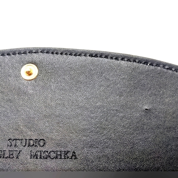 NWT-LAST ONE!-Badgley Mischka Black Foldover Quilted Wallet - Picture 7 of 8